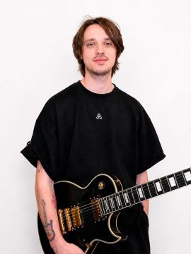 Шестаков Иван